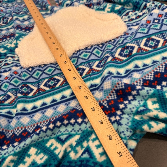 Cozy Blue Patterned Hooded Pajama Set - Picture 6 of 13